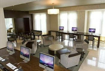 Weichert Suites At Wisconsin Place Chevy Chase Kültér fotó