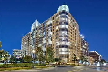 Weichert Suites At Wisconsin Place Chevy Chase Kültér fotó