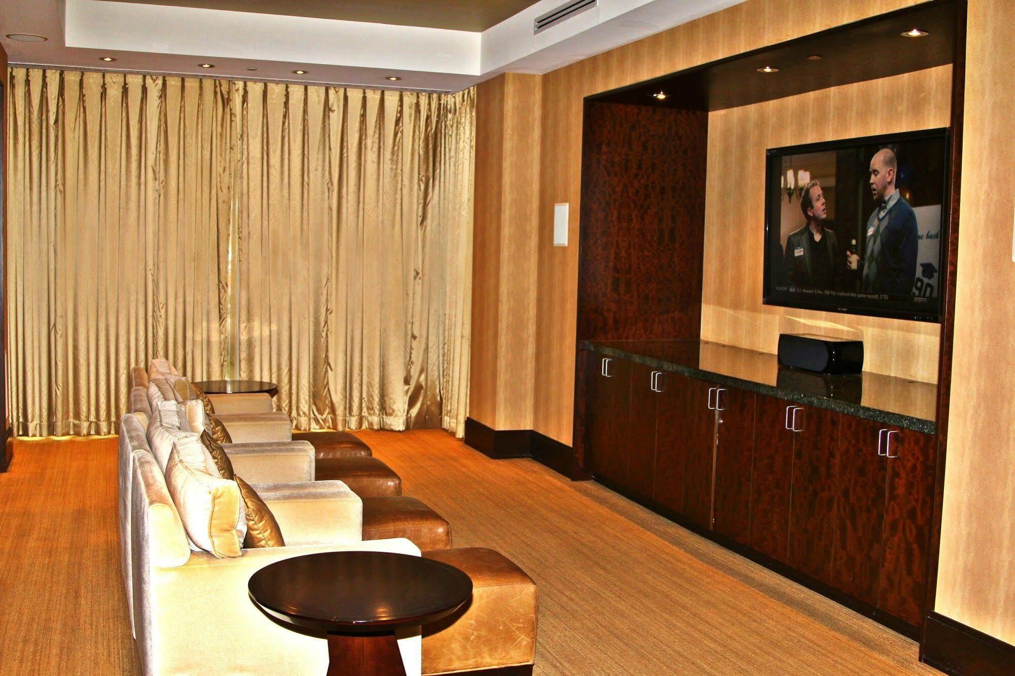 Weichert Suites At Wisconsin Place Chevy Chase Kültér fotó